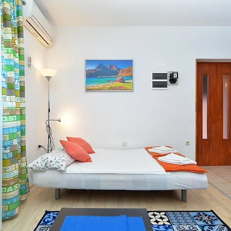 Apartment With A Parking Space Stinjan, - 20816